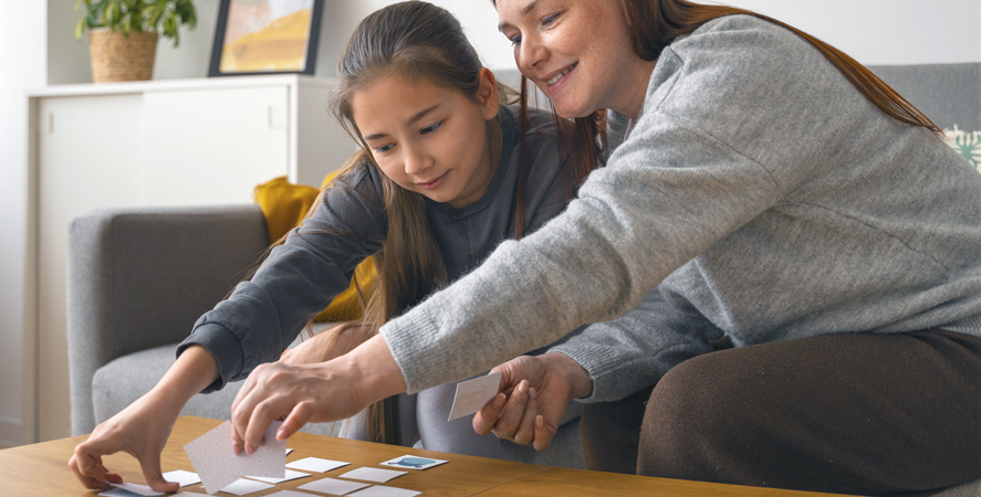 Jeux éducatifs en famille à la maison